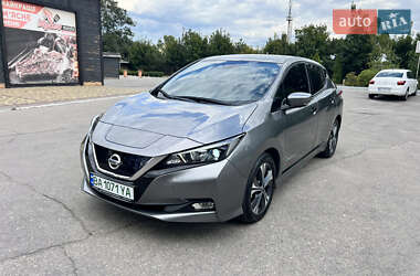 Хетчбек Nissan Leaf 2019 в Кропивницькому