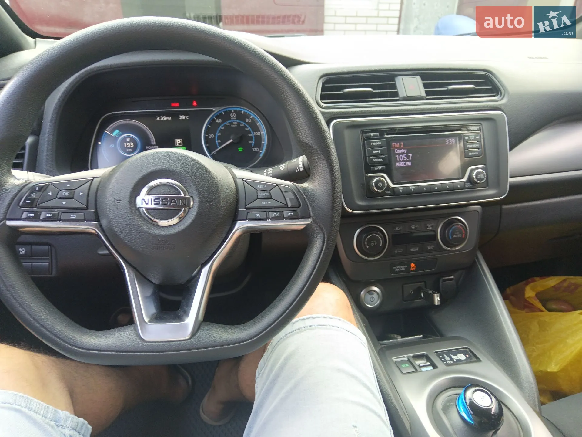 2017 Nissan Leaf - мініатюра 4