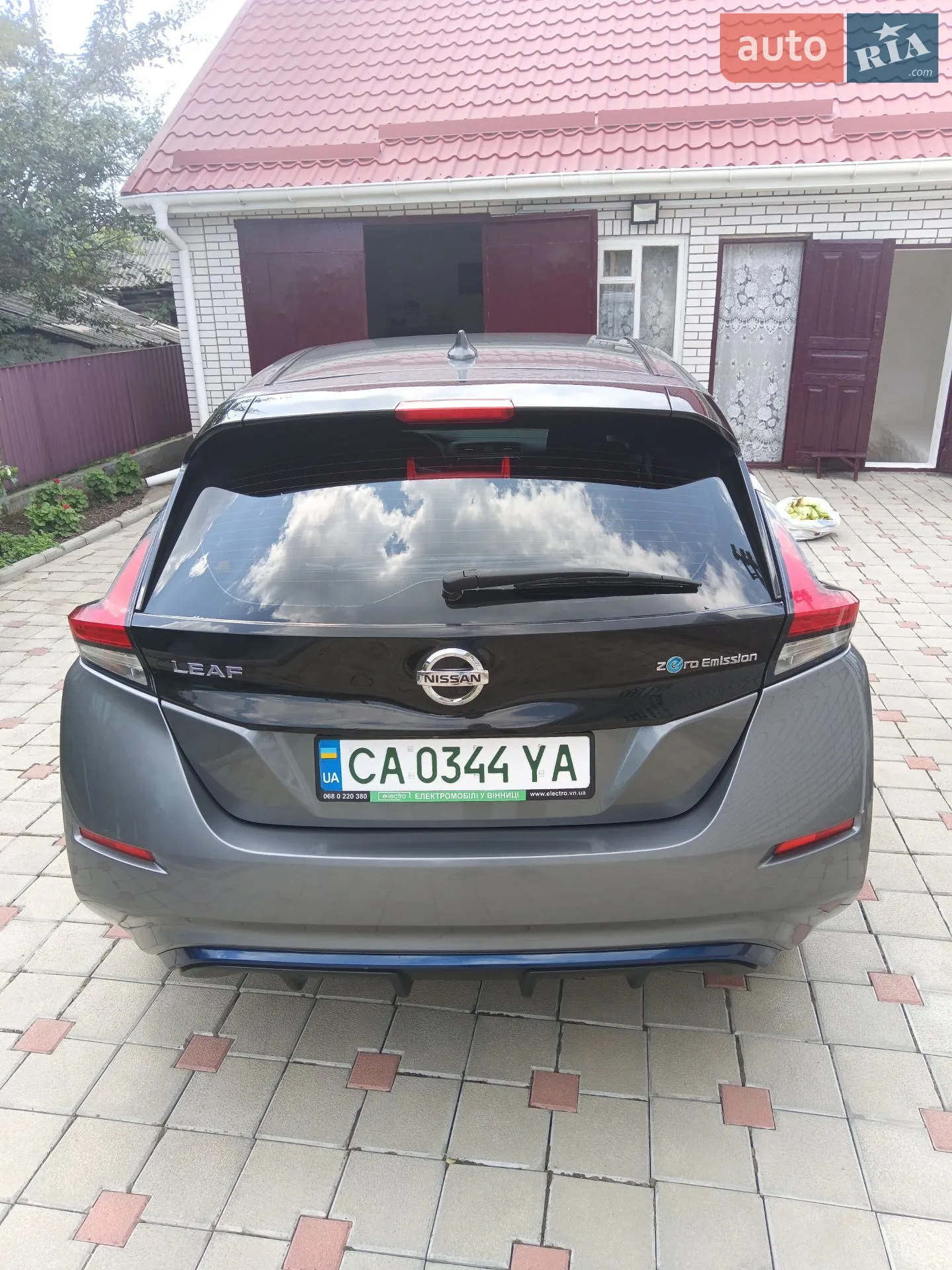 2017 Nissan Leaf - мініатюра 7