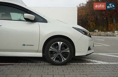Хетчбек Nissan Leaf 2019 в Львові