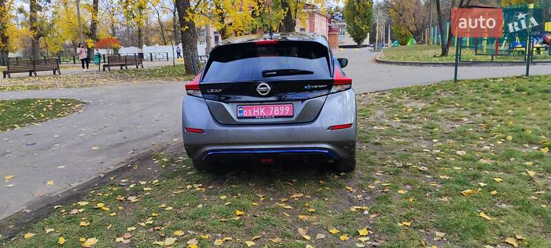 Хетчбек Nissan Leaf 2018 в Харкові