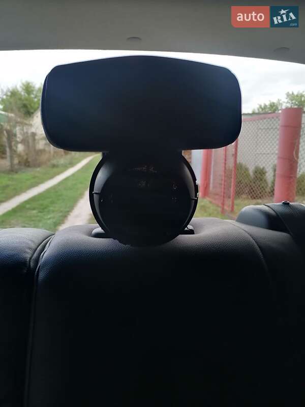 Хэтчбек Nissan Leaf 2016 в Полтаве