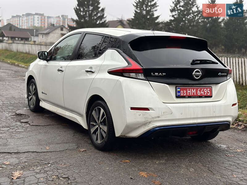 Хэтчбек Nissan Leaf 2018 в Житомире фото 3 Хэтчбек Nissan Leaf 2018 в Житомире