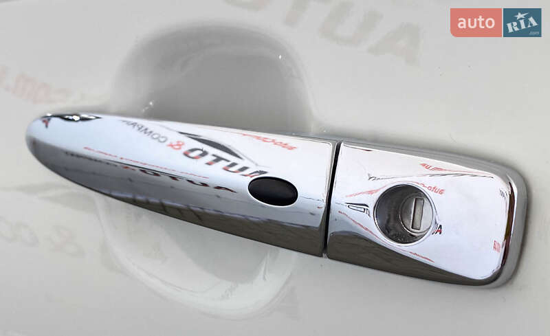 Хетчбек Nissan Leaf 2020 в Львові