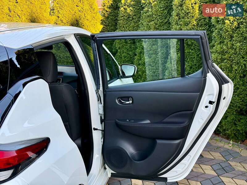 Хэтчбек Nissan Leaf 2022 в Самборе фото 23 Хэтчбек Nissan Leaf 2022 в Самборе