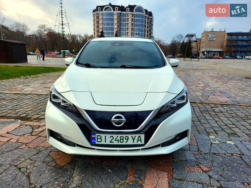 Хэтчбек Nissan Leaf 2020 в Кременчуге фото 2 Хэтчбек Nissan Leaf 2020 в Кременчуге