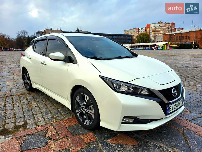 Хэтчбек Nissan Leaf 2020 в Кременчуге фото 12 Хэтчбек Nissan Leaf 2020 в Кременчуге