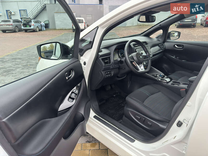 Хэтчбек Nissan Leaf 2019 в Ровно фото 13 Хэтчбек Nissan Leaf 2019 в Ровно