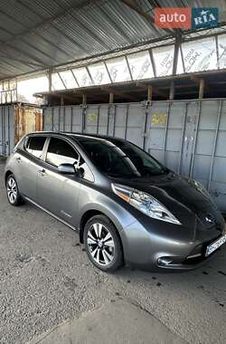 Хэтчбек Nissan Leaf 2014 в Одессе