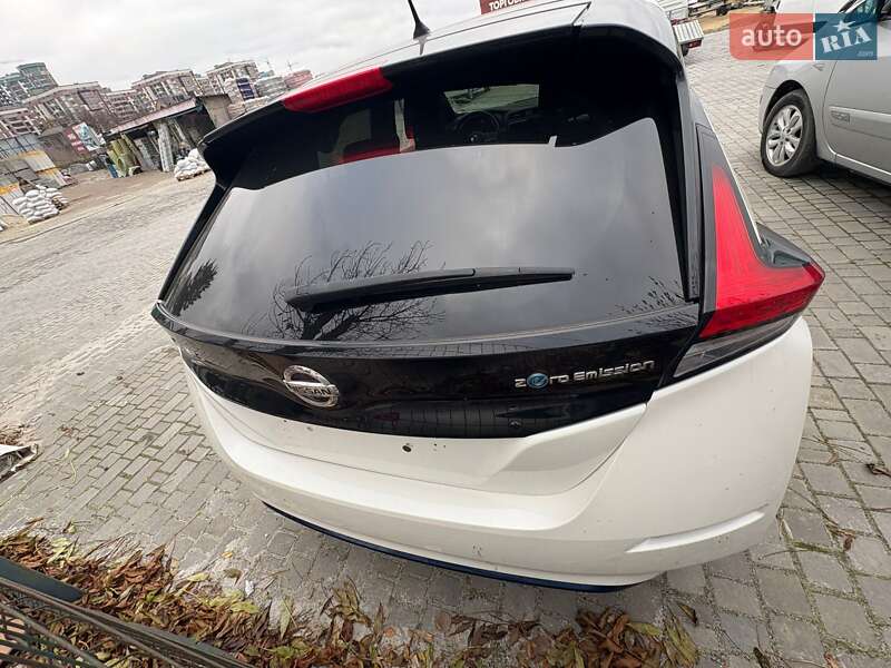 Хетчбек Nissan Leaf 2018 в Тернополі фото 5 Хетчбек Nissan Leaf 2018 в Тернополі
