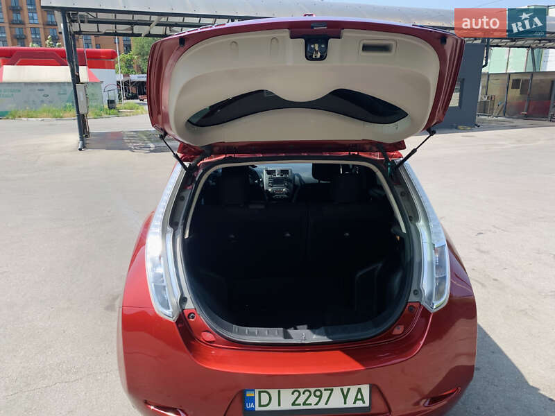 Хэтчбек Nissan Leaf 2014 в Днепре фото 11 Хэтчбек Nissan Leaf 2014 в Днепре