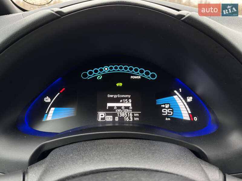 Хэтчбек Nissan Leaf 2013 в Виннице