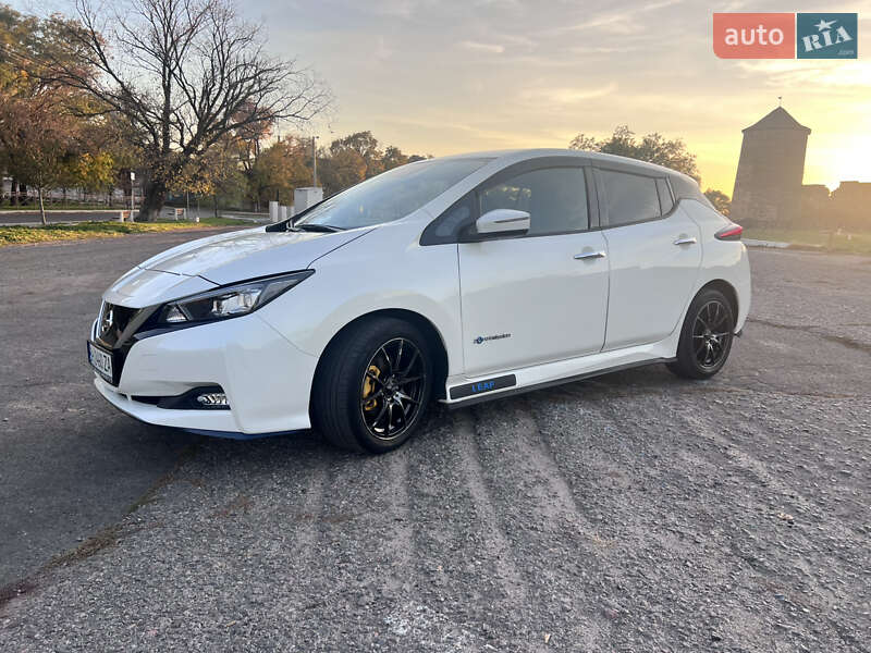 Хэтчбек Nissan Leaf 2018 в Одессе фото 7 Хэтчбек Nissan Leaf 2018 в Одессе