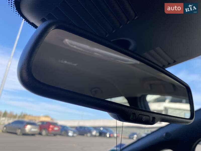 Хетчбек Nissan Leaf 2018 в Львові