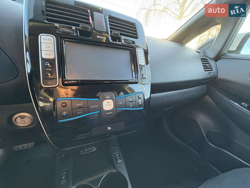 Хэтчбек Nissan Leaf 2014 в Луцке фото 21 Хэтчбек Nissan Leaf 2014 в Луцке