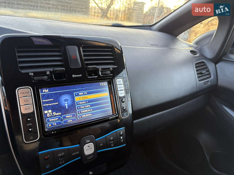 Хэтчбек Nissan Leaf 2014 в Луцке фото 22 Хэтчбек Nissan Leaf 2014 в Луцке