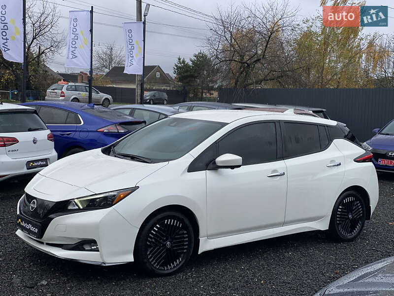 Хэтчбек Nissan Leaf 2023 в Луцке