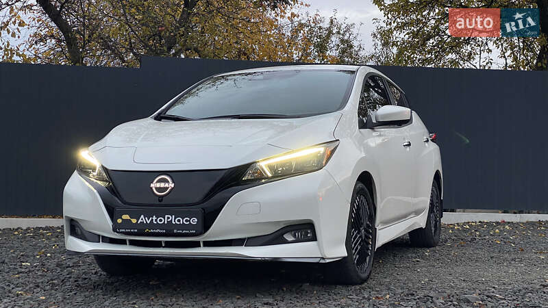 Хэтчбек Nissan Leaf 2023 в Луцке