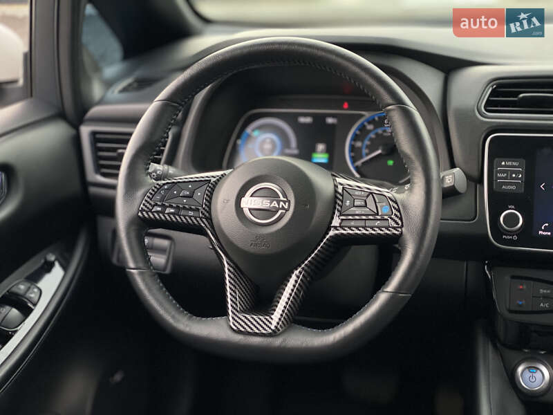 Хэтчбек Nissan Leaf 2023 в Луцке