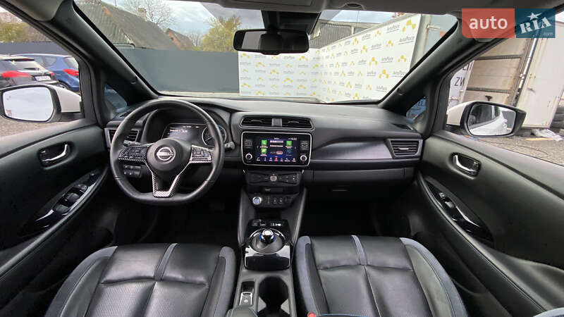 Хэтчбек Nissan Leaf 2023 в Луцке