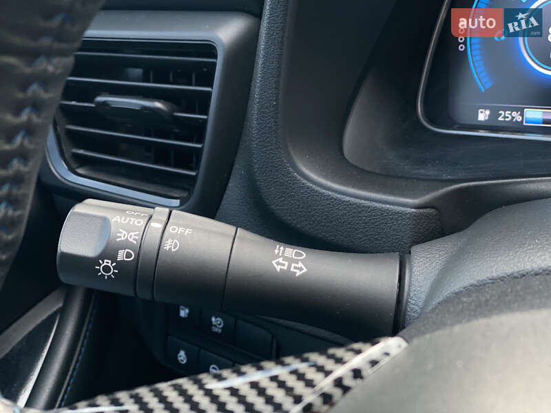 Хэтчбек Nissan Leaf 2023 в Луцке