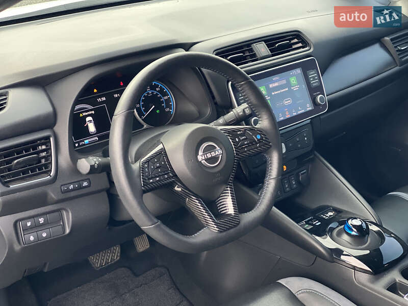 Хэтчбек Nissan Leaf 2023 в Луцке