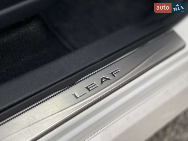 Хэтчбек Nissan Leaf 2023 в Луцке