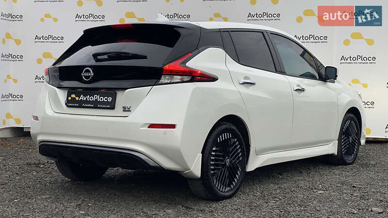 Хэтчбек Nissan Leaf 2023 в Луцке