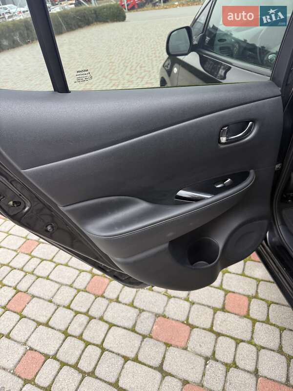 Хэтчбек Nissan Leaf 2013 в Тернополе