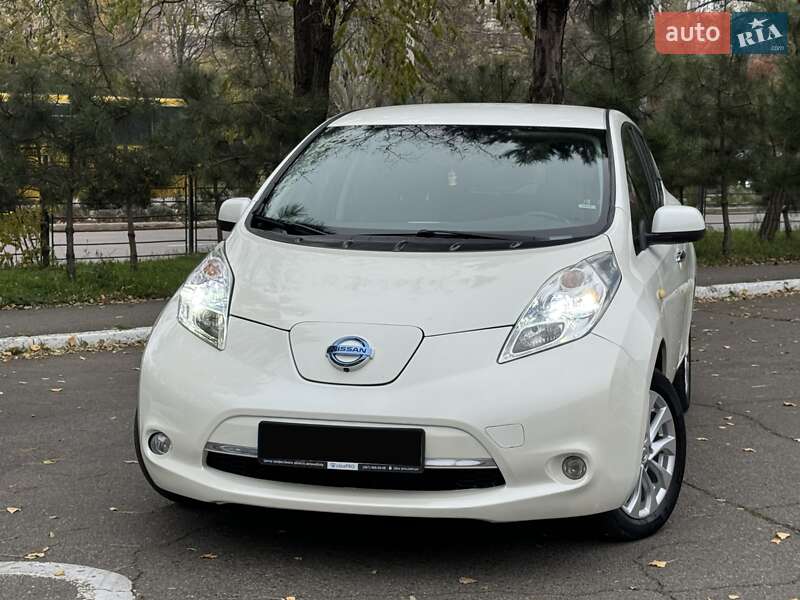 Хэтчбек Nissan Leaf 2016 в Одессе фото 2 Хэтчбек Nissan Leaf 2016 в Одессе