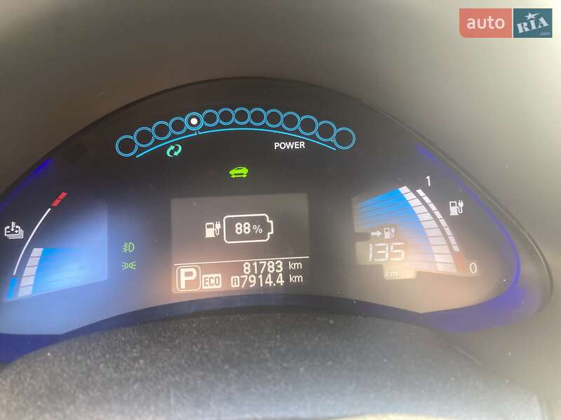 Хетчбек Nissan Leaf 2017 в Києві