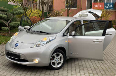 Хэтчбек Nissan Leaf 2012 в Луцке