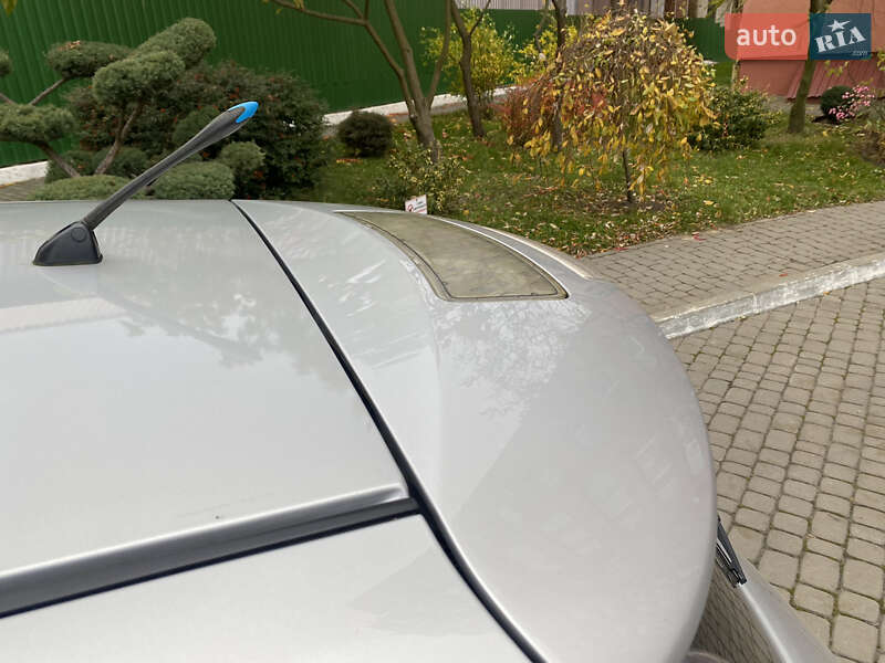 Хетчбек Nissan Leaf 2012 в Луцьку