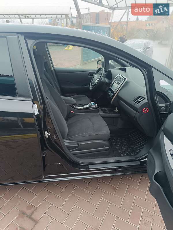 Хетчбек Nissan Leaf 2013 в Рівному фото 17 Хетчбек Nissan Leaf 2013 в Рівному