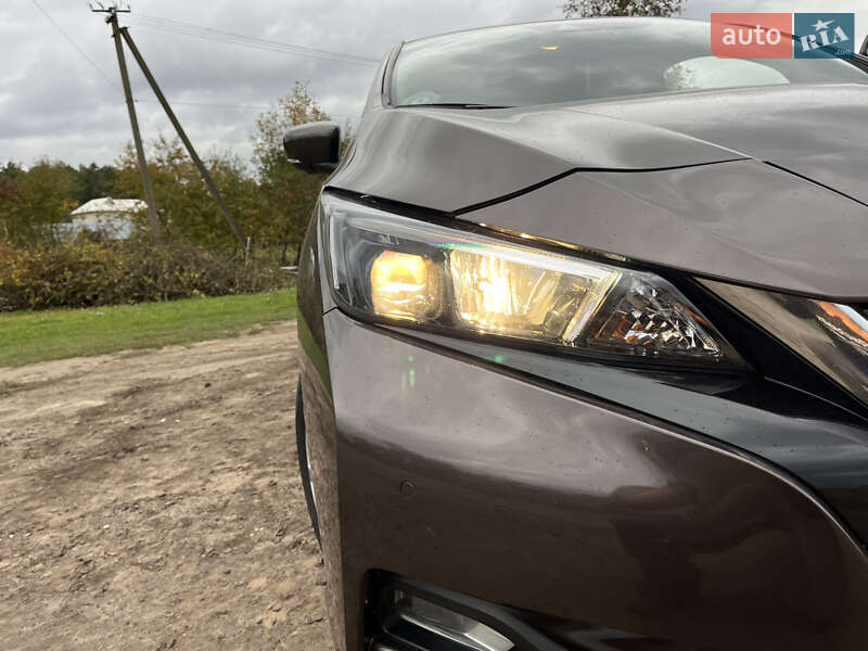 Хэтчбек Nissan Leaf 2021 в Бродах фото 41 Хэтчбек Nissan Leaf 2021 в Бродах