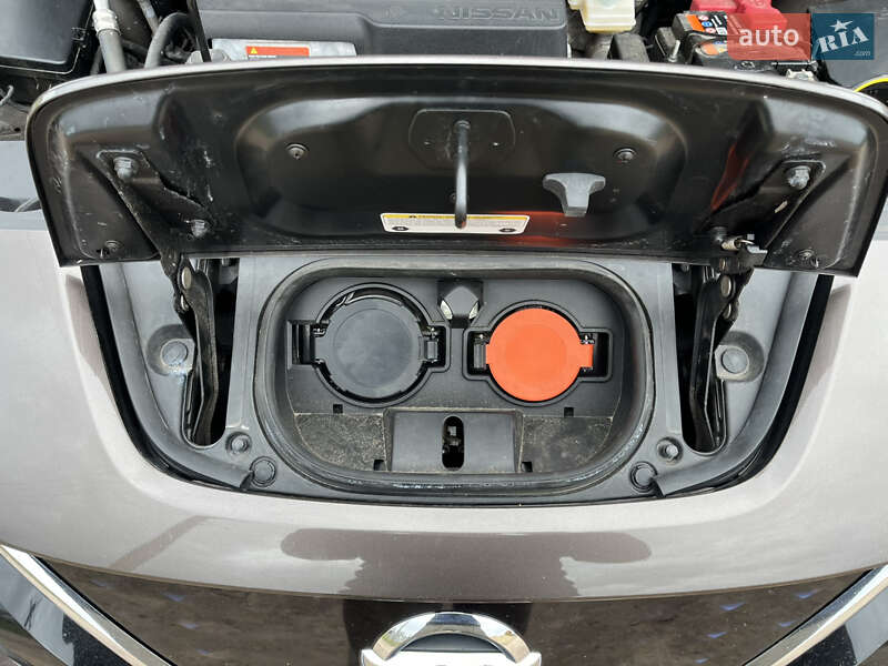 Хэтчбек Nissan Leaf 2021 в Бродах фото 54 Хэтчбек Nissan Leaf 2021 в Бродах