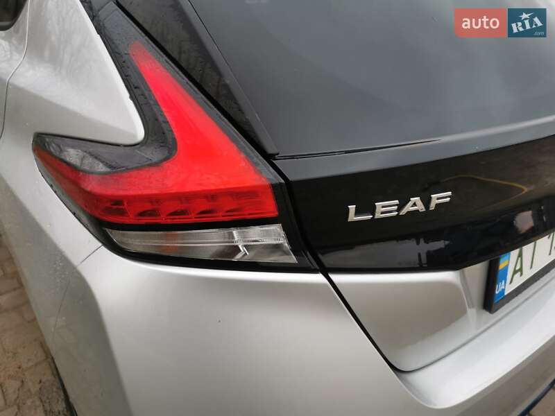 Хэтчбек Nissan Leaf 2018 в Фастове