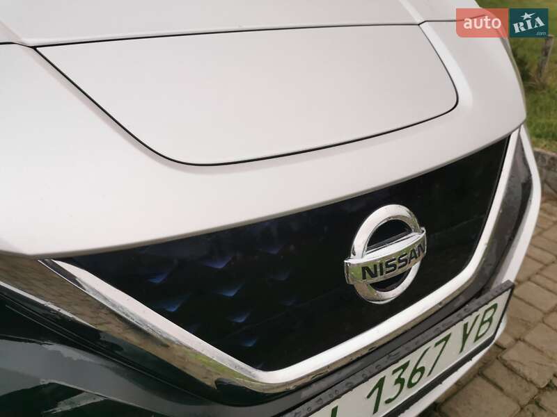 Хэтчбек Nissan Leaf 2018 в Фастове