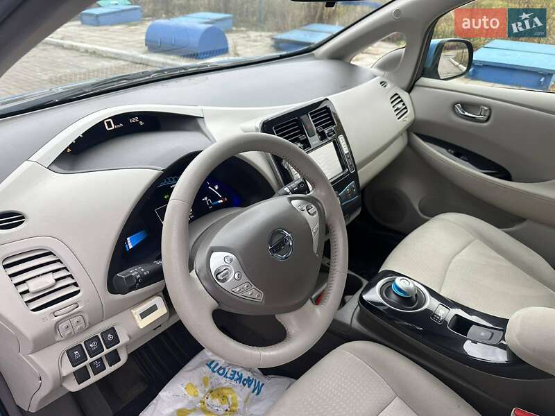 Хетчбек Nissan Leaf 2013 в Прилуках фото 13 Хетчбек Nissan Leaf 2013 в Прилуках