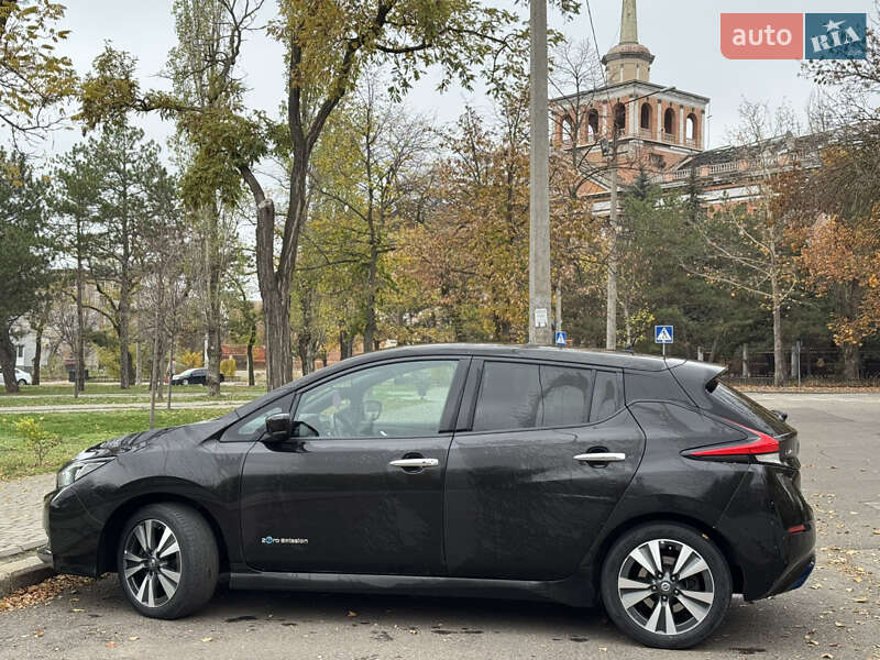 Хэтчбек Nissan Leaf 2018 в Николаеве фото 6 Хэтчбек Nissan Leaf 2018 в Николаеве