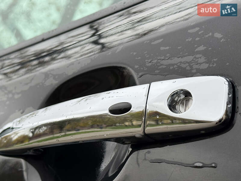 Хэтчбек Nissan Leaf 2018 в Николаеве фото 10 Хэтчбек Nissan Leaf 2018 в Николаеве