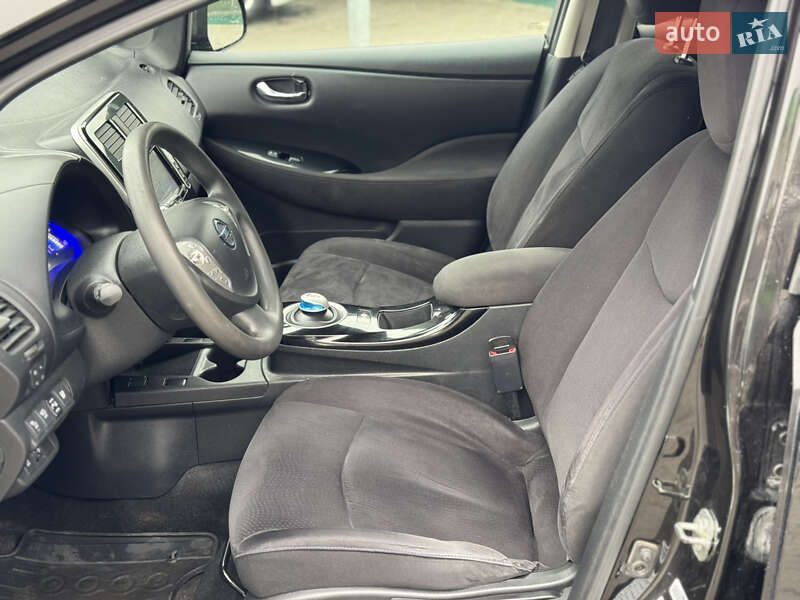 Хэтчбек Nissan Leaf 2016 в Владимире