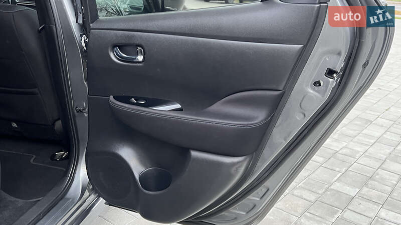 Хэтчбек Nissan Leaf 2020 в Луцке фото 58 Хэтчбек Nissan Leaf 2020 в Луцке