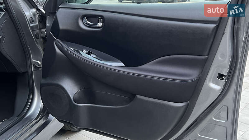 Хэтчбек Nissan Leaf 2020 в Луцке фото 71 Хэтчбек Nissan Leaf 2020 в Луцке