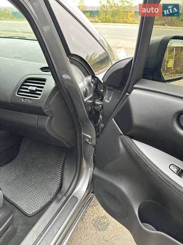 Хетчбек Nissan Leaf 2016 в Вінниці