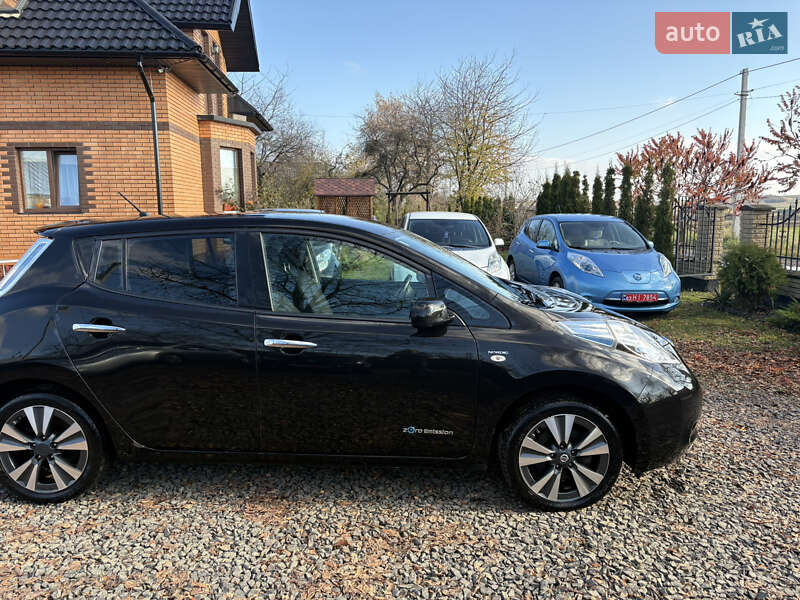Хэтчбек Nissan Leaf 2014 в Луцке фото 3 Хэтчбек Nissan Leaf 2014 в Луцке