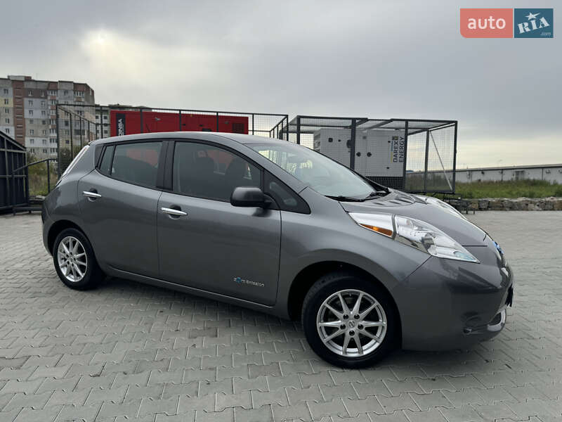 Хэтчбек Nissan Leaf 2015 в Калуше фото 8 Хэтчбек Nissan Leaf 2015 в Калуше