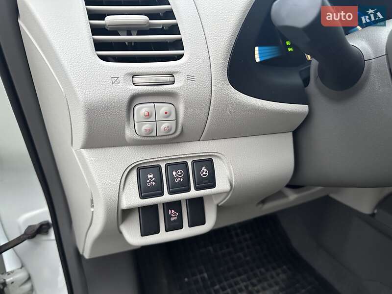 Хэтчбек Nissan Leaf 2013 в Кременце фото 19 Хэтчбек Nissan Leaf 2013 в Кременце
