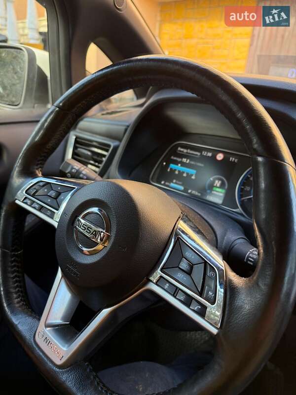 Хэтчбек Nissan Leaf 2019 в Ужгороде фото 19 Хэтчбек Nissan Leaf 2019 в Ужгороде