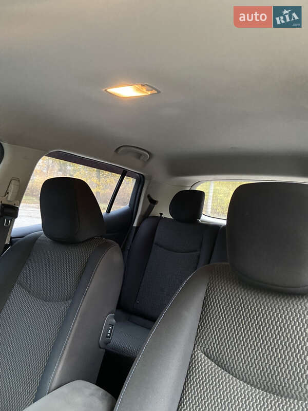 Хэтчбек Nissan Leaf 2014 в Харькове